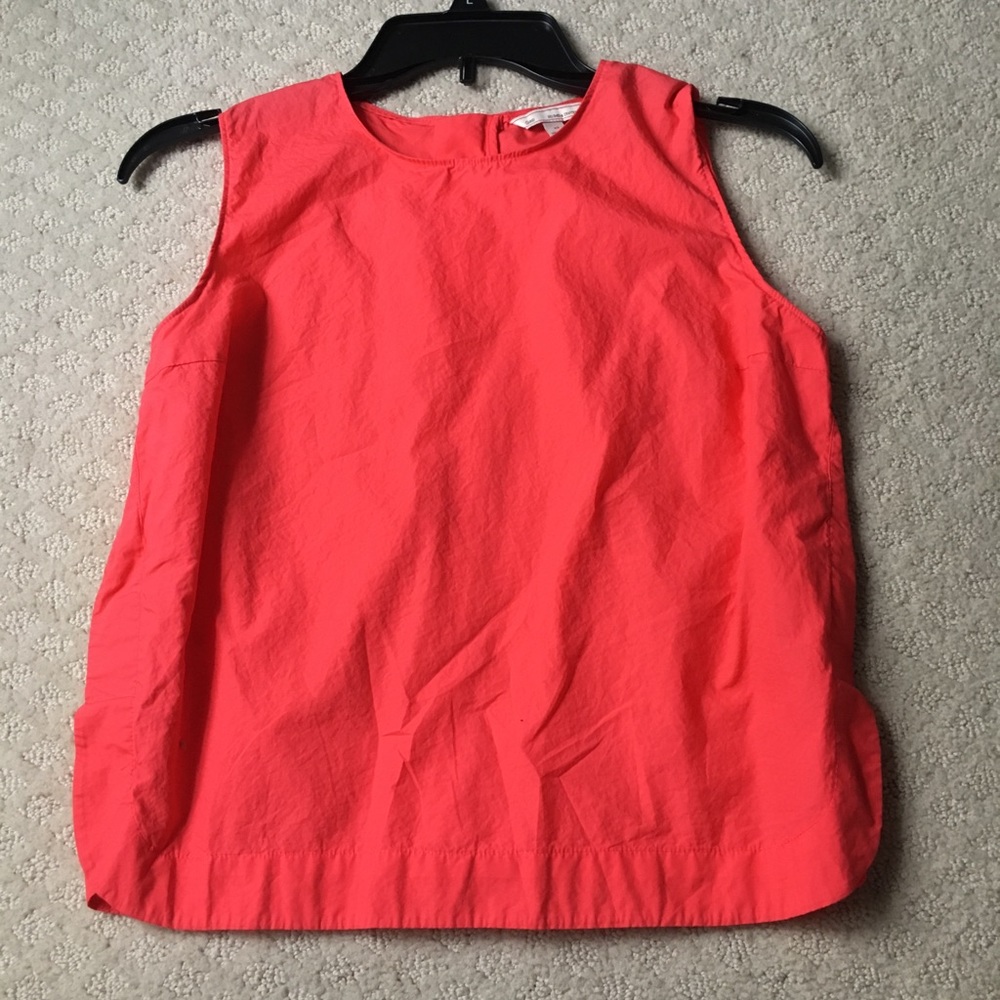 Pink tank
